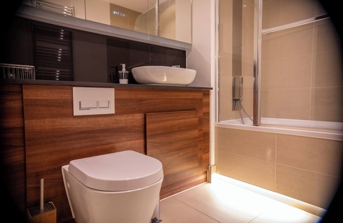 Maidstone Apartment | Beautiful Modern flat in the Center of Maidstone Kent