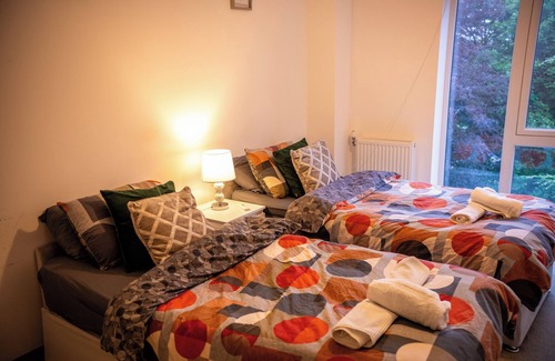 Maidstone Apartment | Beautiful Modern flat in the Center of Maidstone Kent