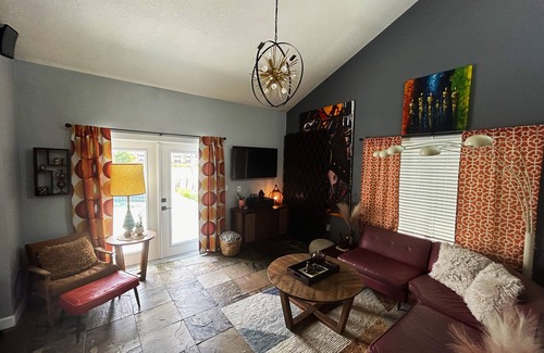 Kissimmee House | Beautiful, modern lake house w/ pool, dock, and only 20-min to theme parks!