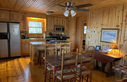 Lakemont Cabin | Beautiful Mountain Cabin, 2 bdrm, 2 bath + loft, cozy fireplace!
