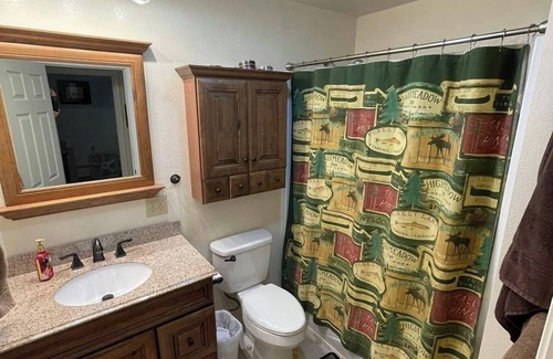 Eagle River House | Beautiful mountain views from this quiet rural home.