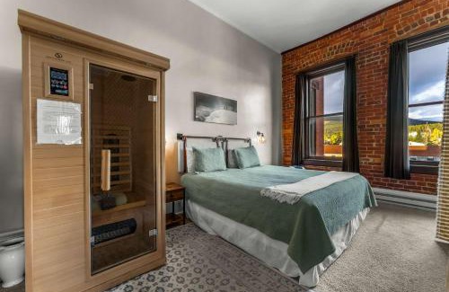 Leadville House | Beautiful Mountain Views in Iconic Building