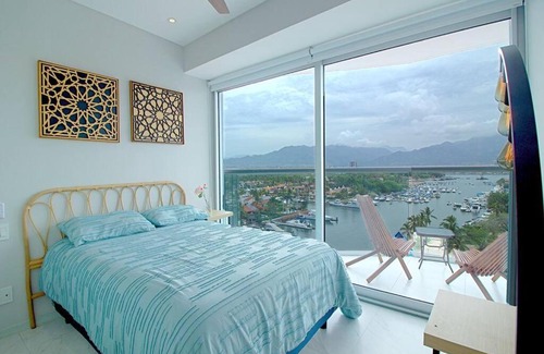 Isla Iguana Apartment | Beautiful Nautico Vallarta 9E DS
