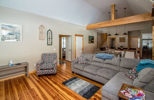 Intervale House | Beautiful New Home!