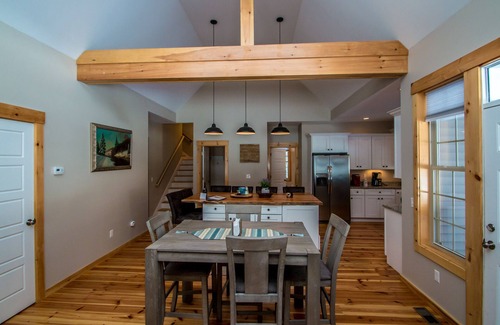 Intervale House | Beautiful New Home!