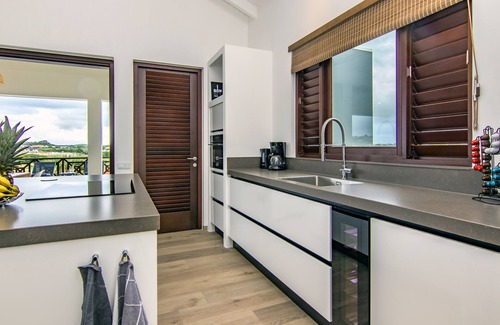 Sint Michiel Villa | Beautiful new luxurious villa in Caribbean style with pool - 2min walk to beach.