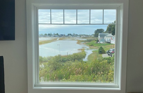 Westbrook Center House | Beautiful New West Beach Location House for Rent - Westbrook, CT