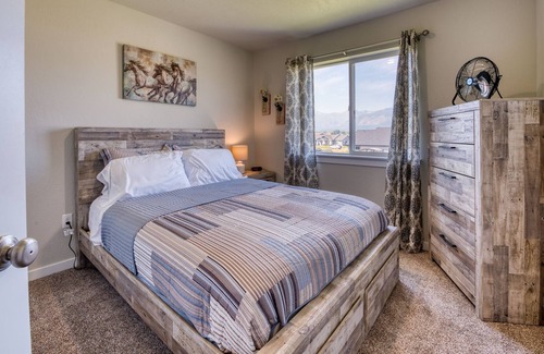 Corvallis House | Beautiful Newer Townhome Located in the Heart of Corvallis