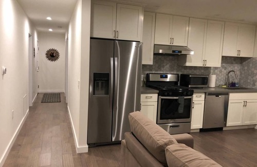 San Bruno House | Beautiful newly remodeled home near SFO