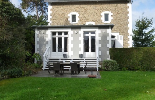 Saint-Briac-sur-Mer House | Beautiful old house 12 people near the beach, golf and town