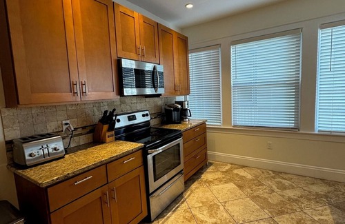 North End Condo | Beautiful Ocean Ave condo, just a block from the beach and boardwalk!
