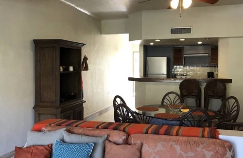 Puerto Vallarta Resort | Beautiful Ocean Front Condo with 3 bedrooms and 2 bathroom 5 star hotel