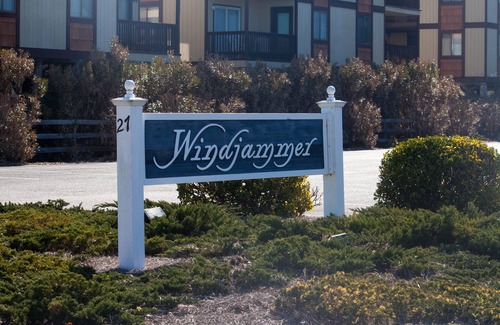 Ocean Isle Beach Condo | Beautiful Ocean Isle Beach Views; Excellent Sunrises at the Windjammer Condo