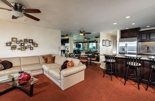 Solana Beach Condo | BEAUTIFUL OCEAN VIEW-STEPS TO THE BEACH