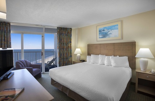 Arcadian Shores Resort | Beautiful Oceanfront 2 Bedroom Condo + Official On-Site Rental Privileges