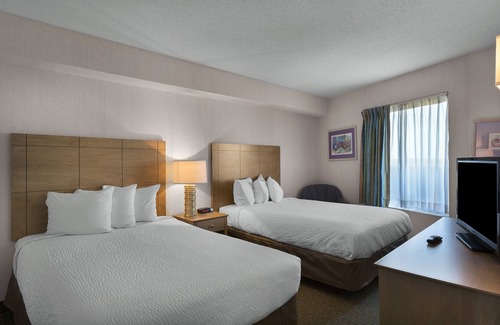 Arcadian Shores Resort | Beautiful Oceanfront 2 Bedroom Condo + Official On-Site Rental Privileges