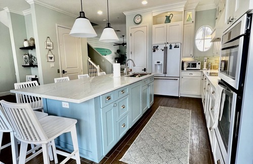 Hutchinson Island South House | Beautiful Oceanside Updated Townhome on Hutchinson Island
