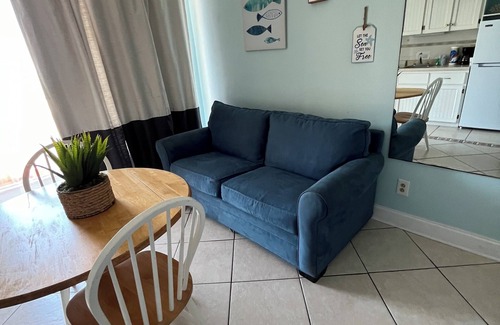 South Peninsula Historic District Resort | Beautiful Oceanview with Queen size bed unit 317