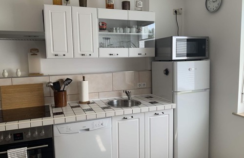 Biederitz Apartment | Beautiful old building apartment in a top location 10 minutes to town in the residential area