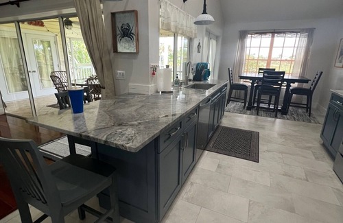 Alden Pines House | Beautiful "Old Florida" Pine Island Golf Course & Marina Home