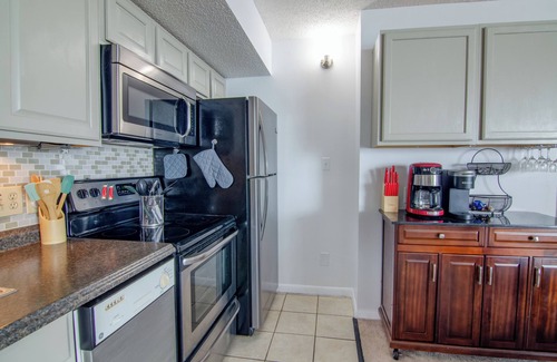 Myrtle Beach Hotel | Beautiful One Bedroom Suite + Official On-Site Rental Privileges