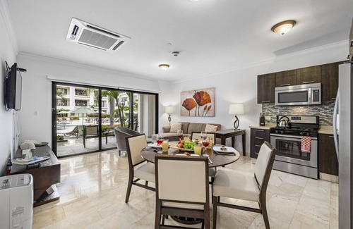 Washington Condo | Beautiful One Bedroom Ground Level @ PalmAruba