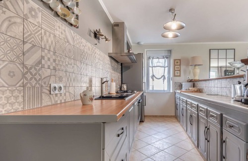 Bretteville-sur-Ay House | Beautiful private villa for 4 guests with WIFI, TV, terrace and pets allowed