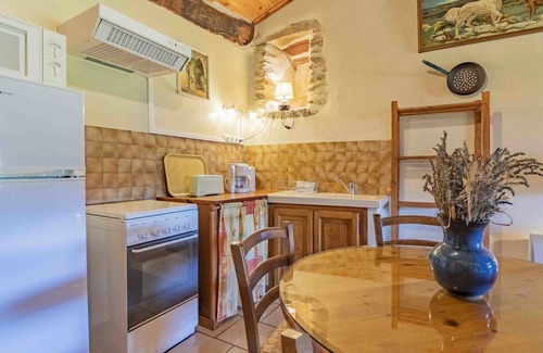 Roche-Saint-Secret Villa | Beautiful private villa for 4 people with WIFI, TV, pets allowed and panoramic view