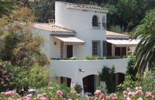 Portigliolo House | Beautiful peaceful villa, luxury, waterfront, great bay views Ajaccio, tennis