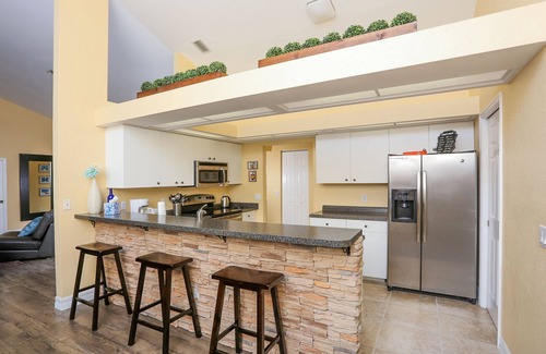 South Venice House | Beautiful Pool Home Close To Many Beaches