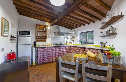 Greve in Chianti Villa | Beautiful private villa with WIFI, A/C, private pool, TV, patio, panoramic view and parking
