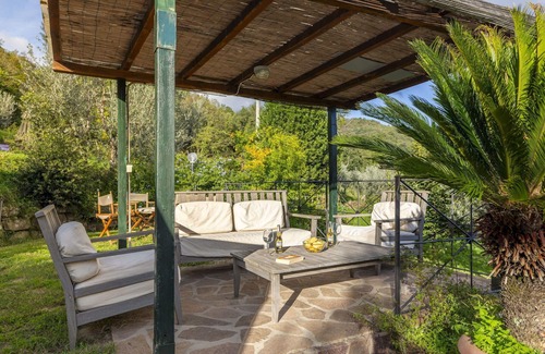 Greve in Chianti Villa | Beautiful private villa with WIFI, A/C, private pool, TV, patio, panoramic view and parking