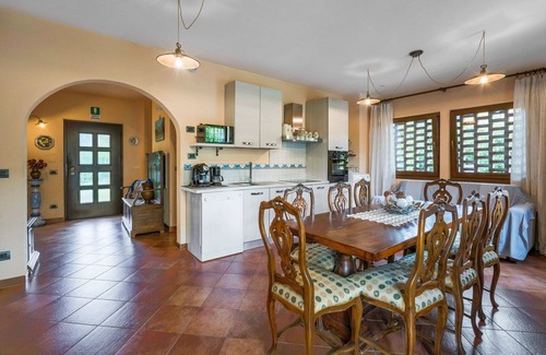 San Miniato Villa | Beautiful private villa for 10 guests with private pool, A/C, WIFI, TV, patio and pets allowed