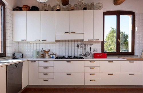 Massa Marittima Villa | Beautiful private villa with WIFI, A/C, private pool, TV, patio, pets allowed and panoramic view