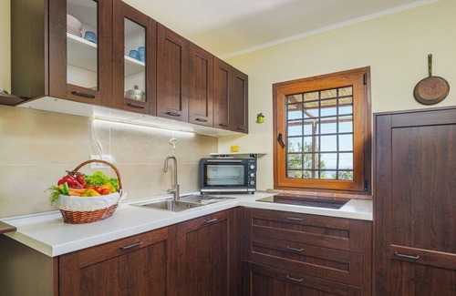 Stazzema House | Beautiful private villa for 4 guests with WIFI, TV, terrace and pets allowed