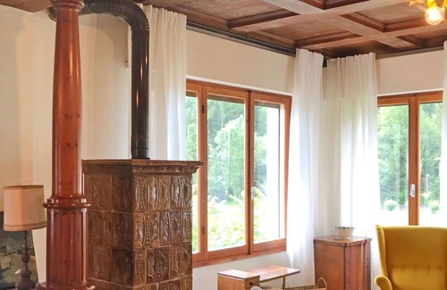 Ledro House | Beautiful private villa for 11 guests with WIFI, TV, terrace, pets allowed and parking
