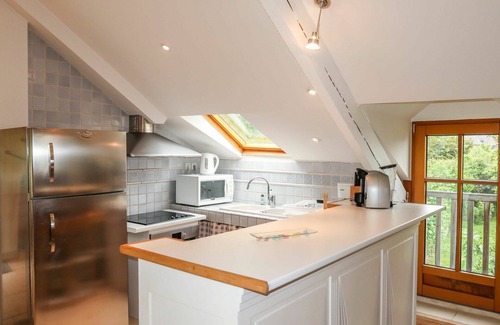 Saint-Suliac House | Beautiful private villa for 6 guests with TV, terrace, pets allowed and parking