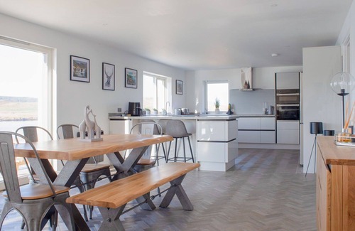 Greshornish House | Beautiful private villa for 6 people with WIFI and TV