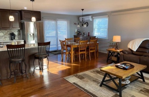 Custer House | Beautiful private handicap accessible home, close to Custer and Michelson Trail.