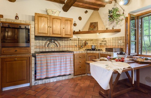 Castellina in Chianti Villa | Beautiful private villa with private pool, A/C, WIFI, TV, veranda and parking, close to Siena