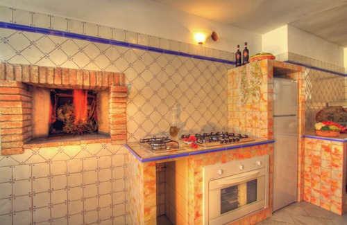 Montepulciano Villa | Beautiful private villa with WIFI, A/C, hot tub, private pool, TV, patio, panoramic view, parking