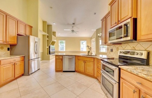 Port Saint Lucie House | Beautiful private house