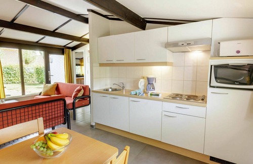 Koksijde House | Beautiful private villa for 3 guests with WIFI, pool, TV, terrace and parking