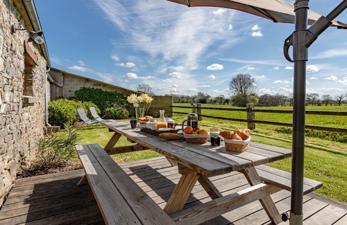 Saint-Sauveur-le-Vicomte House | Beautiful private villa for 4 people with WIFI, TV, terrace and panoramic view