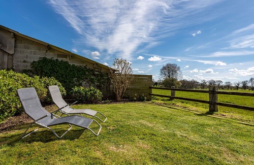 Saint-Sauveur-le-Vicomte House | Beautiful private villa for 4 people with WIFI, TV, terrace and panoramic view
