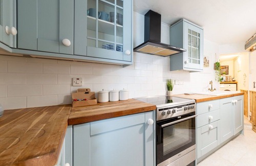 Mevagissey House | Beautiful private villa for 4 people with WIFI, TV, terrace and pets allowed