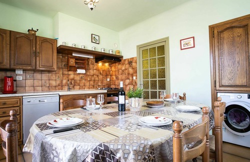 Arcangues House | Beautiful private villa for 8 people with WIFI, private pool, TV, terrace and pets allowed