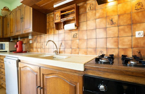 Arcangues House | Beautiful private villa for 8 people with WIFI, private pool, TV, terrace and pets allowed