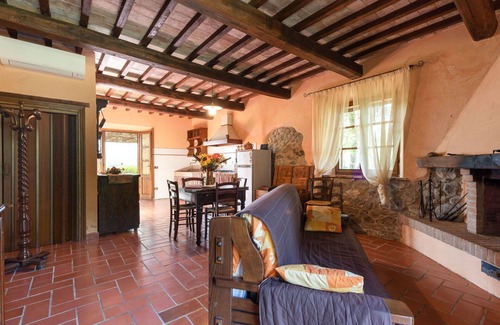 Cinigiano House | Beautiful private villa with private pool, A/C, WIFI, TV, patio, pets allowed and panoramic view