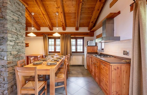 Sampeyre House | Beautiful private villa for 9 guests with TV, patio and parking